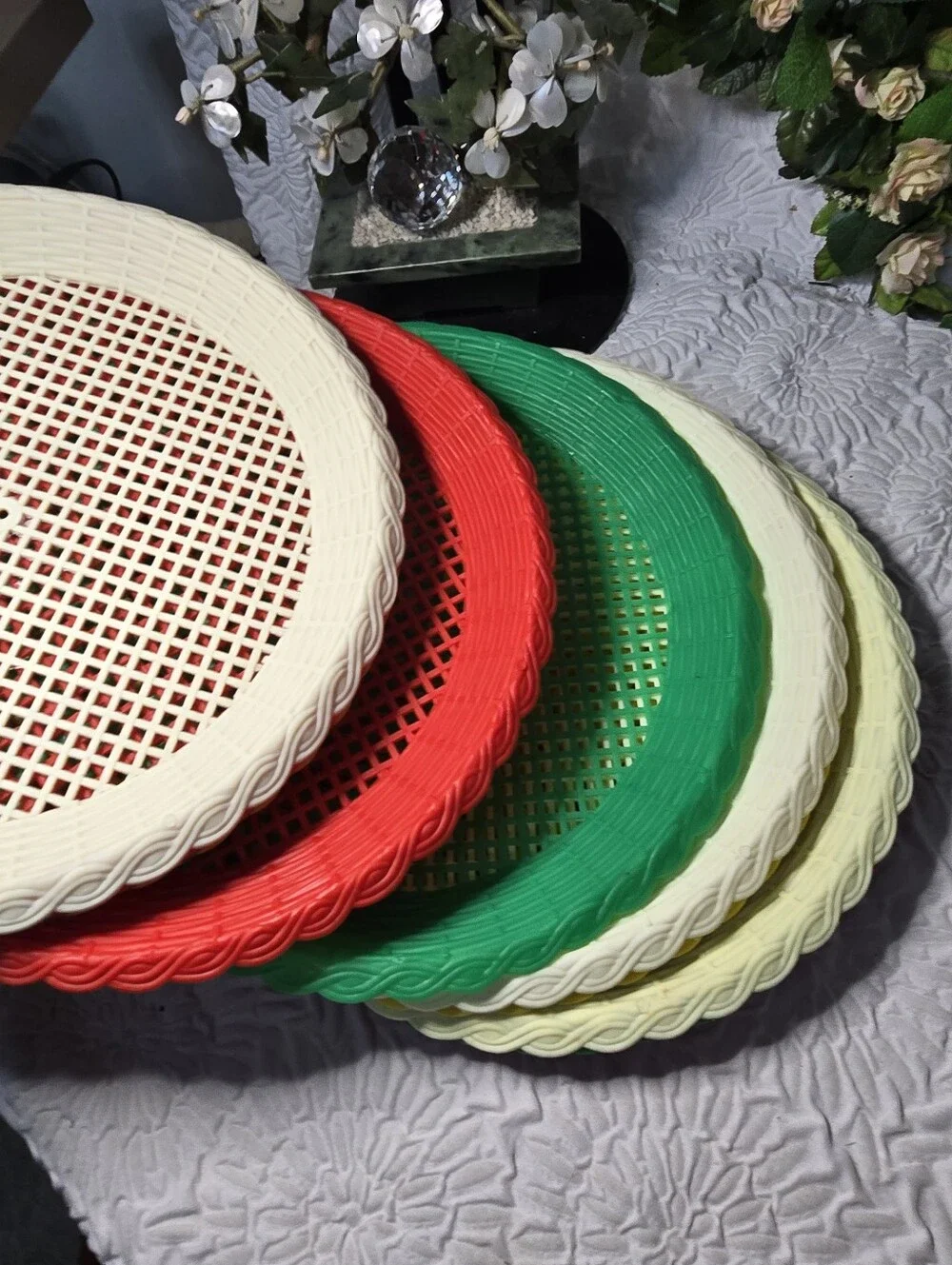 MCM Colorful Plastic Woven Basket Paper Plate Holder Trays 1960s70s Camping 12pc